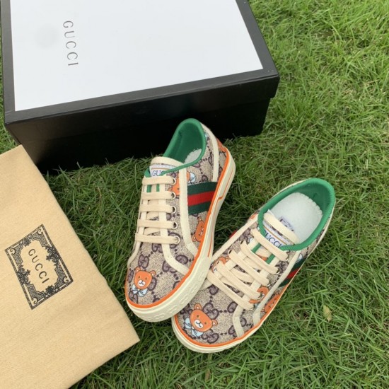 Kids' Shoes