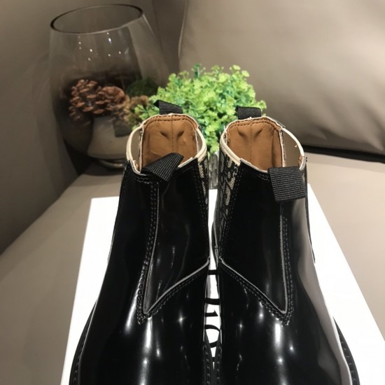 Kids' Shoes
