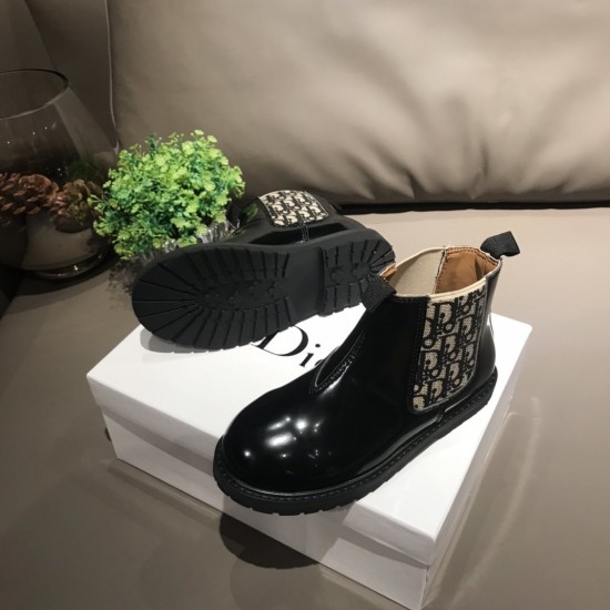Kids' Shoes