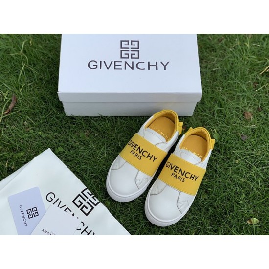 Kids' Shoes