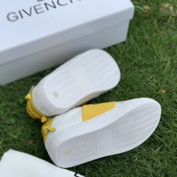 Kids' Shoes