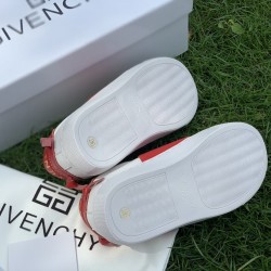 Kids' Shoes