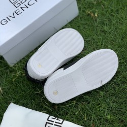 Kids' Shoes