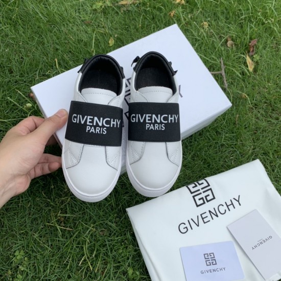 Kids' Shoes