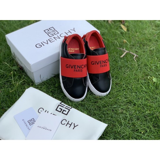 Kids' Shoes