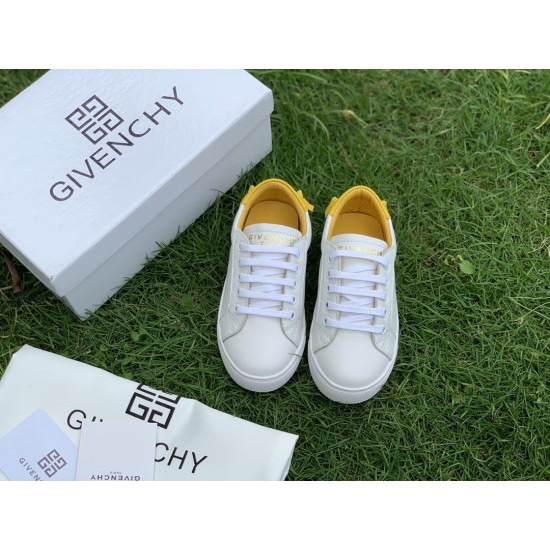 Kids' Shoes