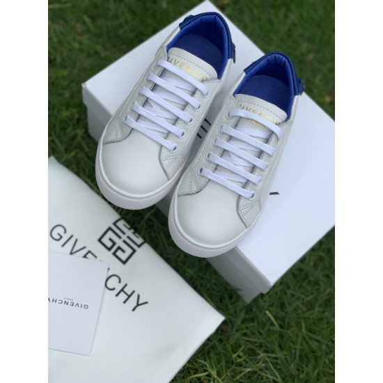 Kids' Shoes