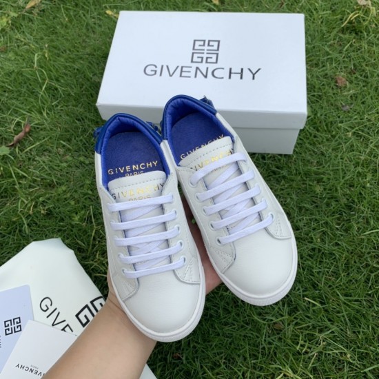 Kids' Shoes
