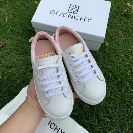 Kids' Shoes