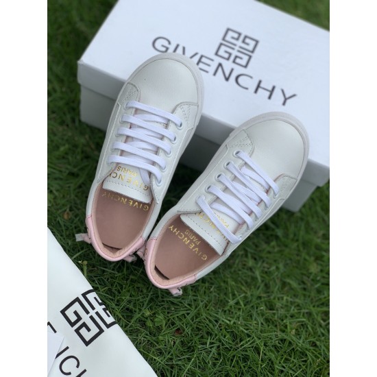 Kids' Shoes