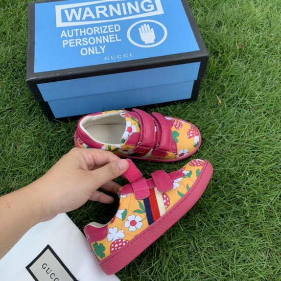 Kids' Shoes