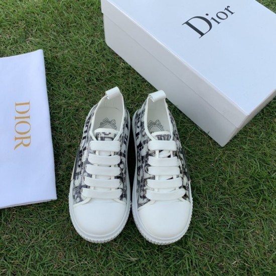 Kids' Shoes