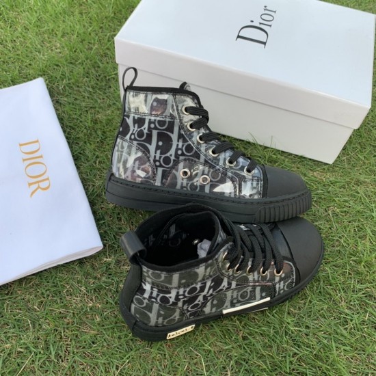 Kids' Shoes