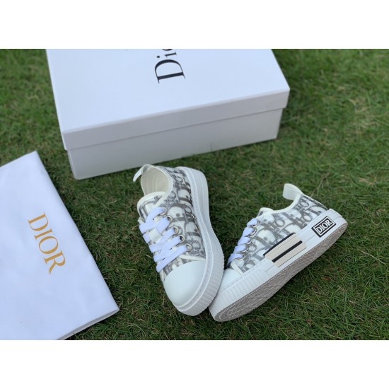 Kids' Shoes