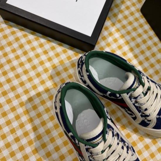 Kids' Shoes