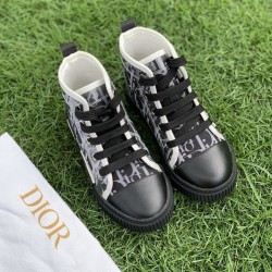 Kids' Shoes