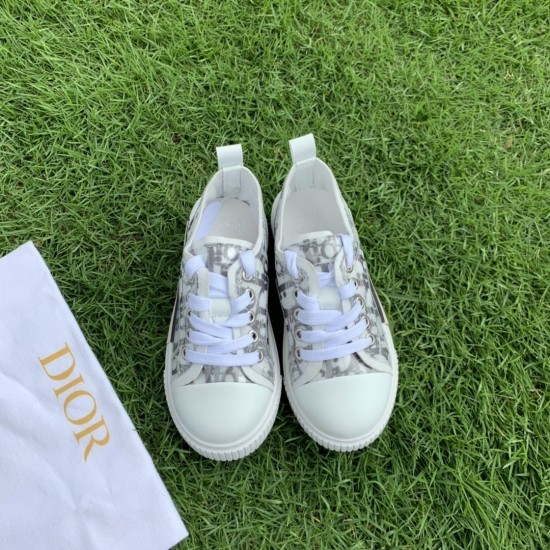 Kids' Shoes