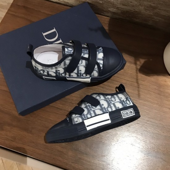 Kids' Shoes