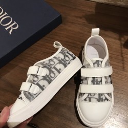 Kids' Shoes