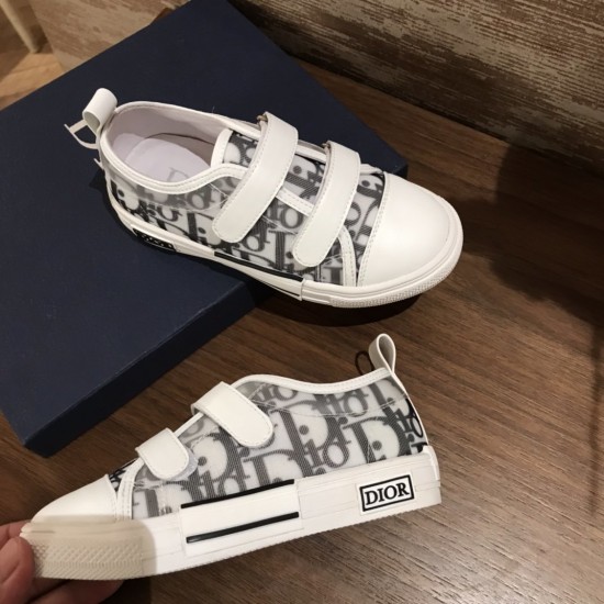 Kids' Shoes