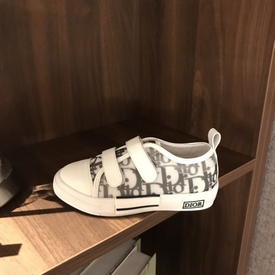 Kids' Shoes