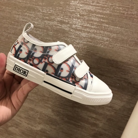 Kids' Shoes