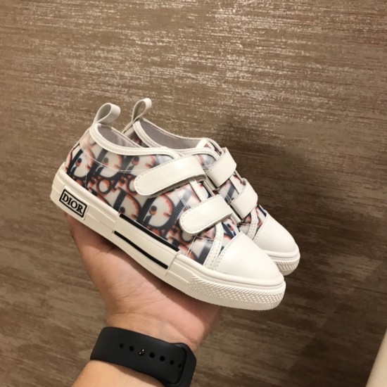 Kids' Shoes
