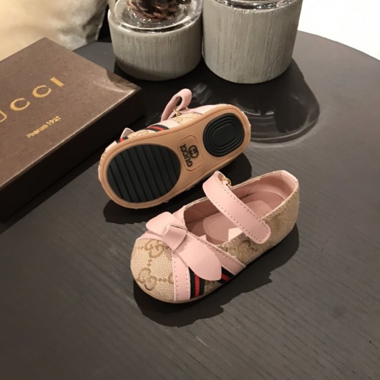 Kids' Shoes