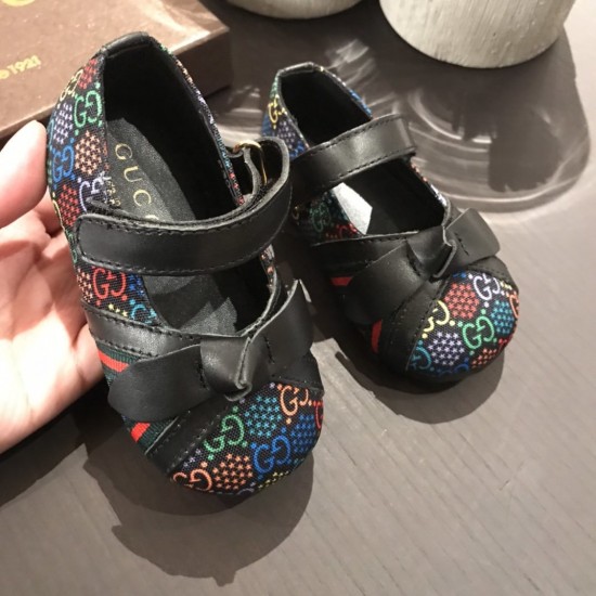 Kids' Shoes