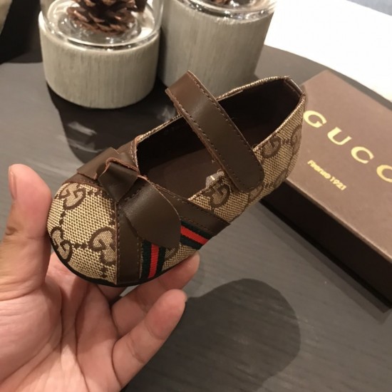 Kids' Shoes