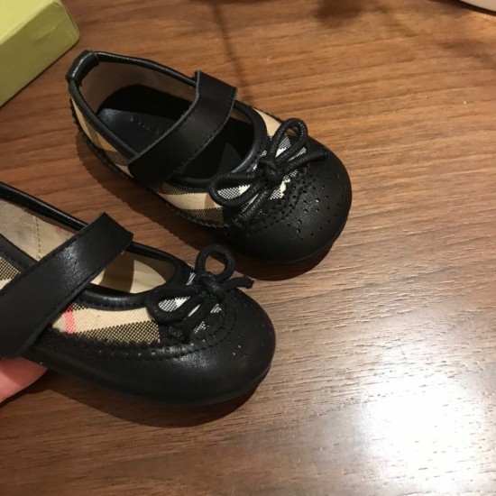 Kids' Shoes