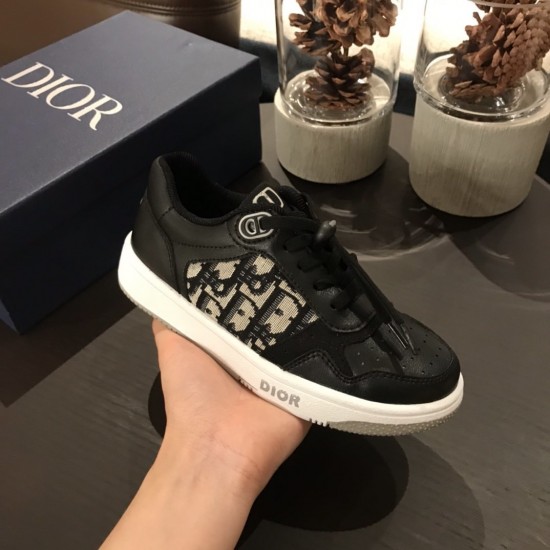 Kids' Shoes