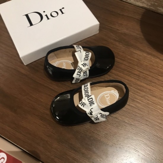 Kids' Shoes