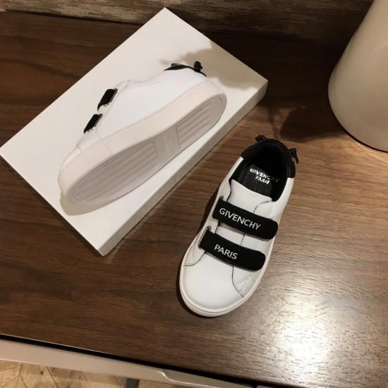 Kids' Shoes