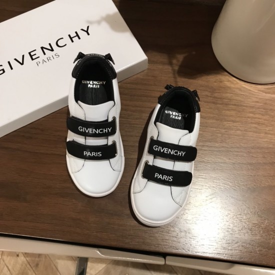 Kids' Shoes