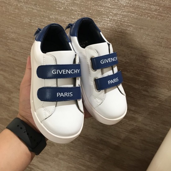 Kids' Shoes
