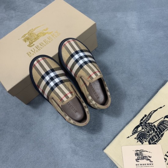 Kids' Shoes