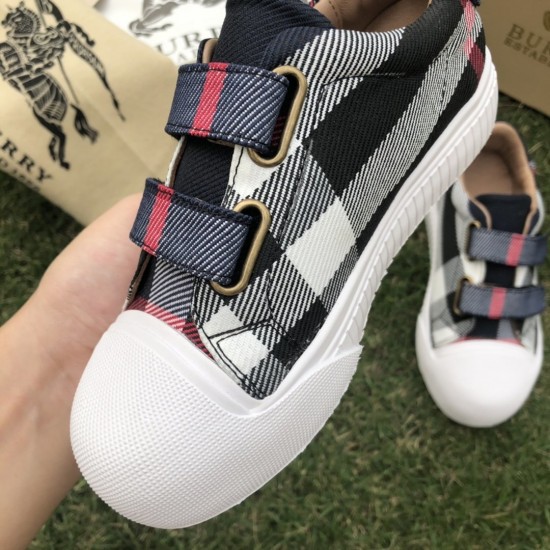 Kids' Shoes