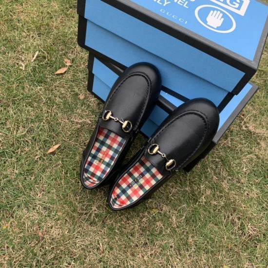 Kids' Shoes