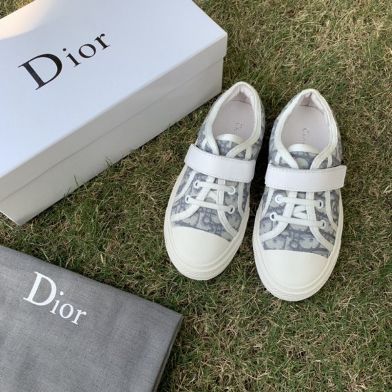 Kids' Shoes