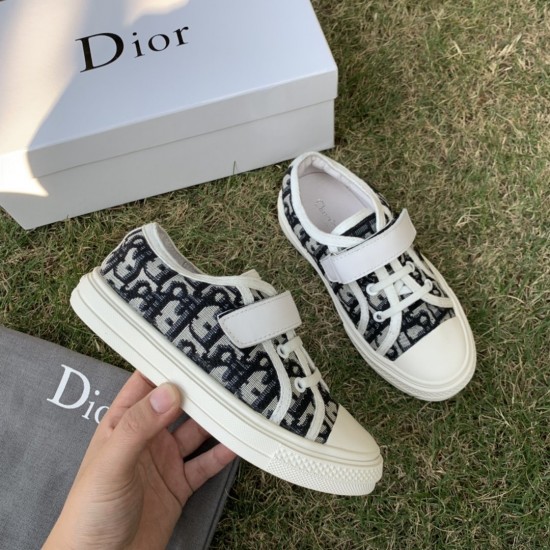 Kids' Shoes