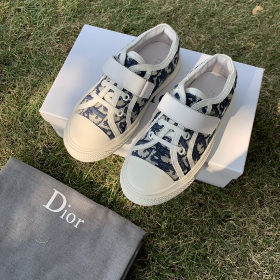 Kids' Shoes