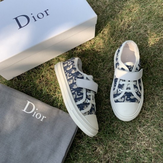Kids' Shoes