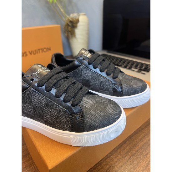 Kids' Shoes