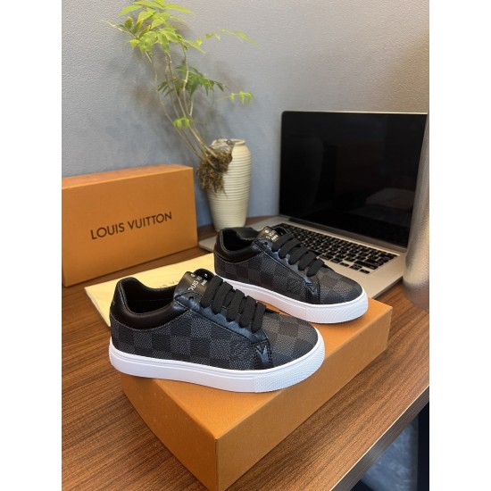 Kids' Shoes