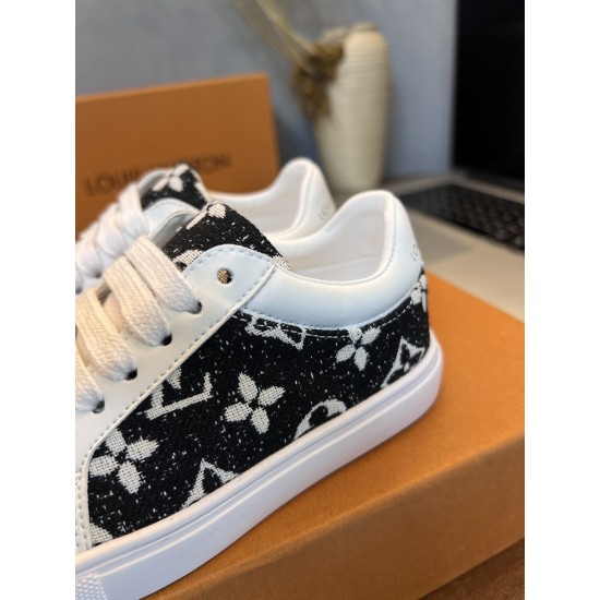 Kids' Shoes