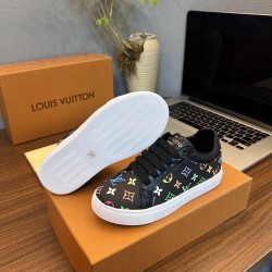 Kids' Shoes