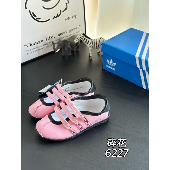 Kids' Shoes