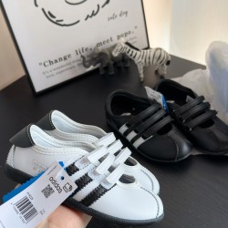 Kids' Shoes