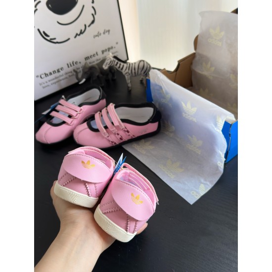 Kids' Shoes